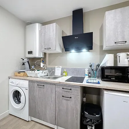 アパート - Immeuble 20 Couchages Et 10 Lits *